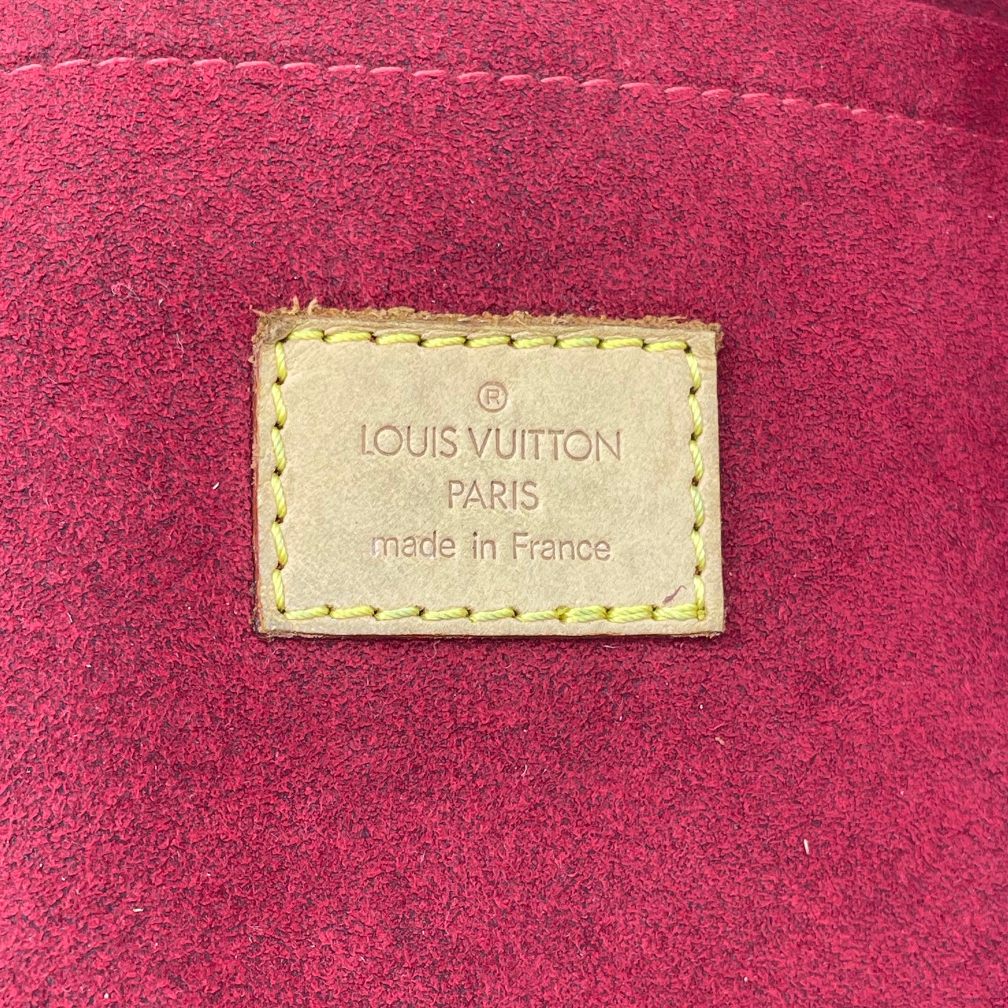 Louis Vuitton Croissant MM Monogram TH0063