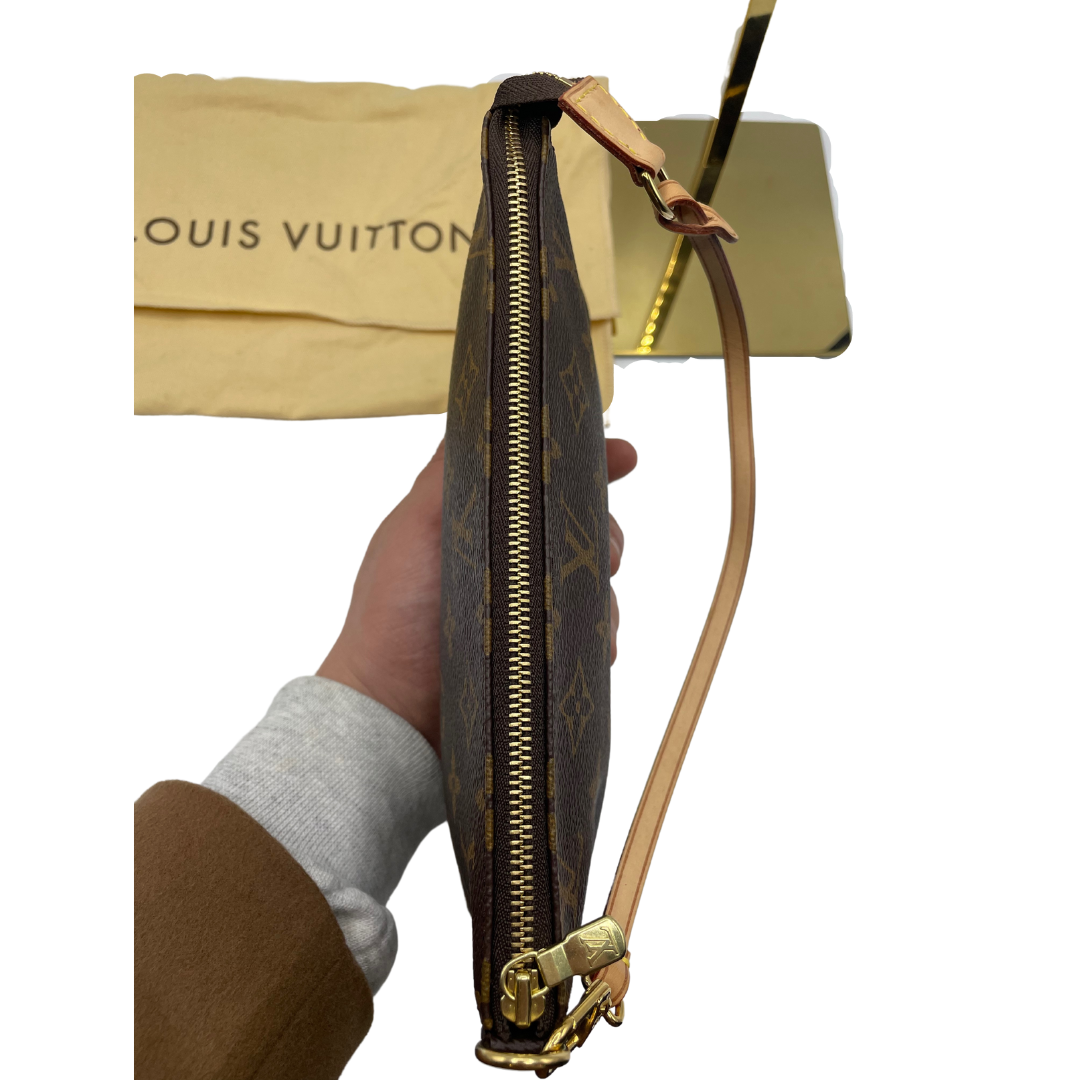 Louis Vuitton Pochette Accessoires NM Monogram