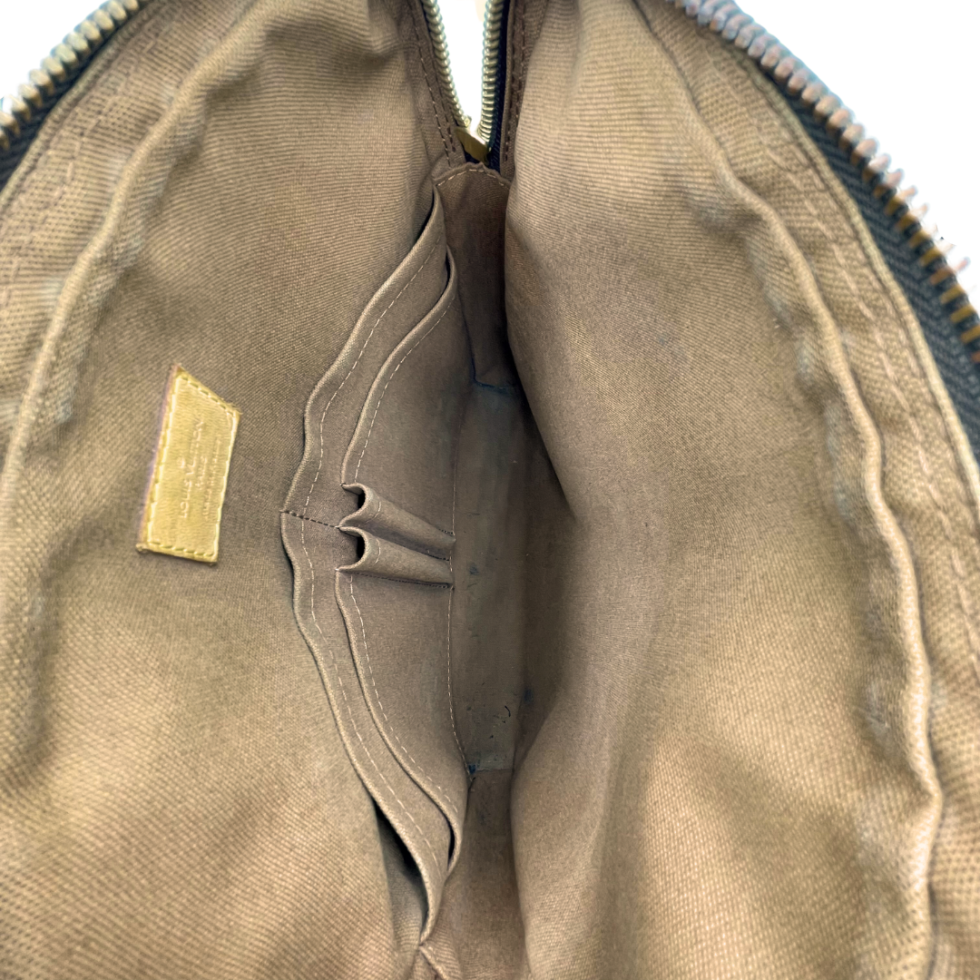 Louis Vuitton Trotteur Beaubourg Monogram Shoulder Bag